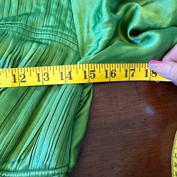 All Saints SZ 0 The‎ Estelle Green  Long Sleeve V-Neck asymmetrical midi dress - Picture 11 of 16